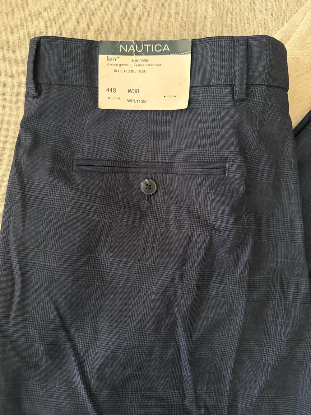 Nautica Men's Navy Plaid Flat Front Shorts